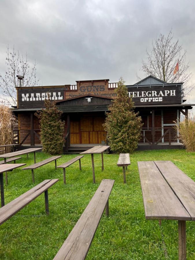 Bubla City Ranch Kopřivnice Екстериор снимка